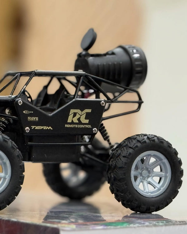 RockStorm™ 4x4 Smoke Monster Crawler