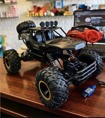 RockStorm™ 4x4 Smoke Monster Crawler