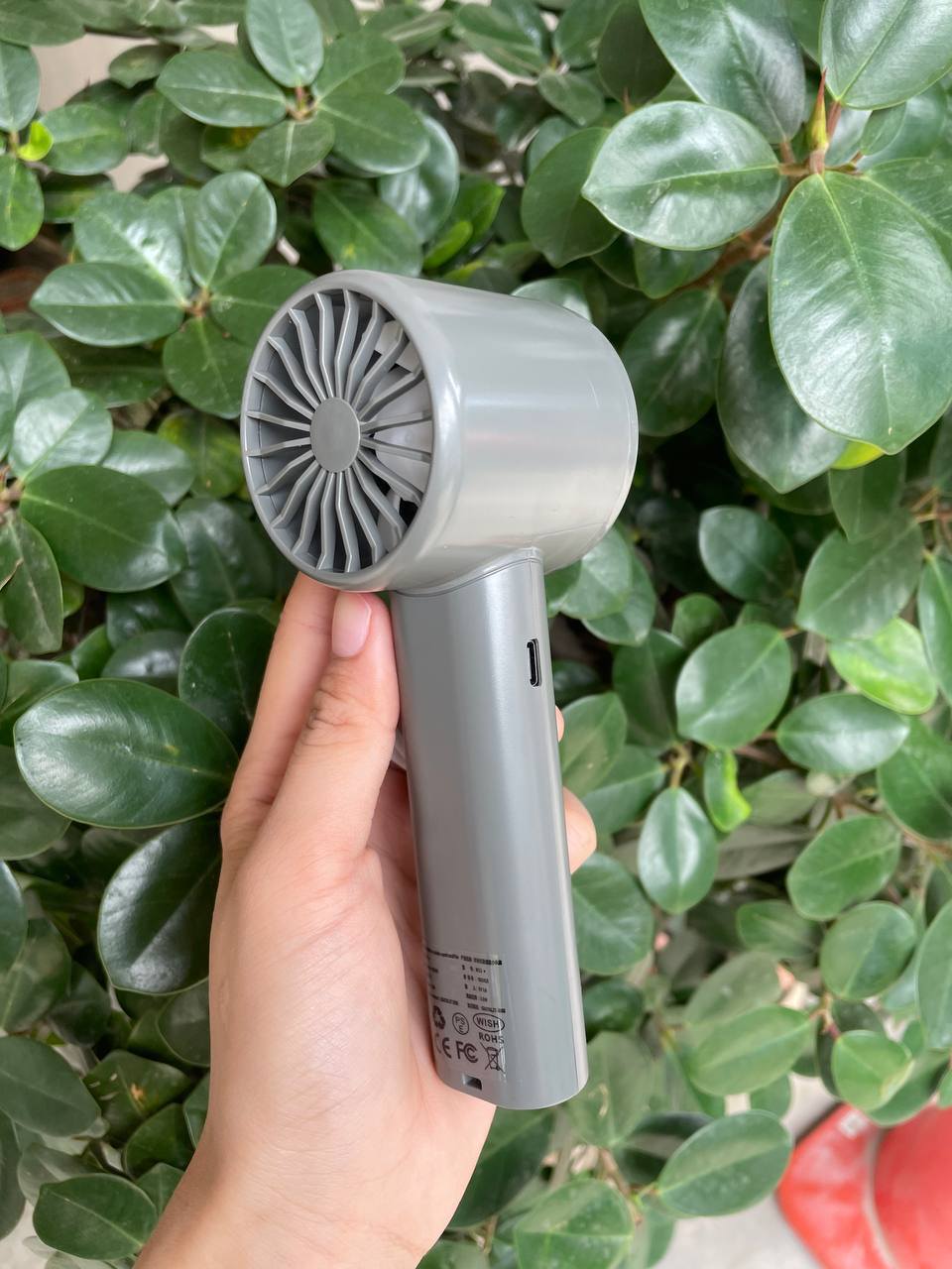 M11 Portable Mini Air Cooler – Rechargeable Personal Cooling Fan ❄